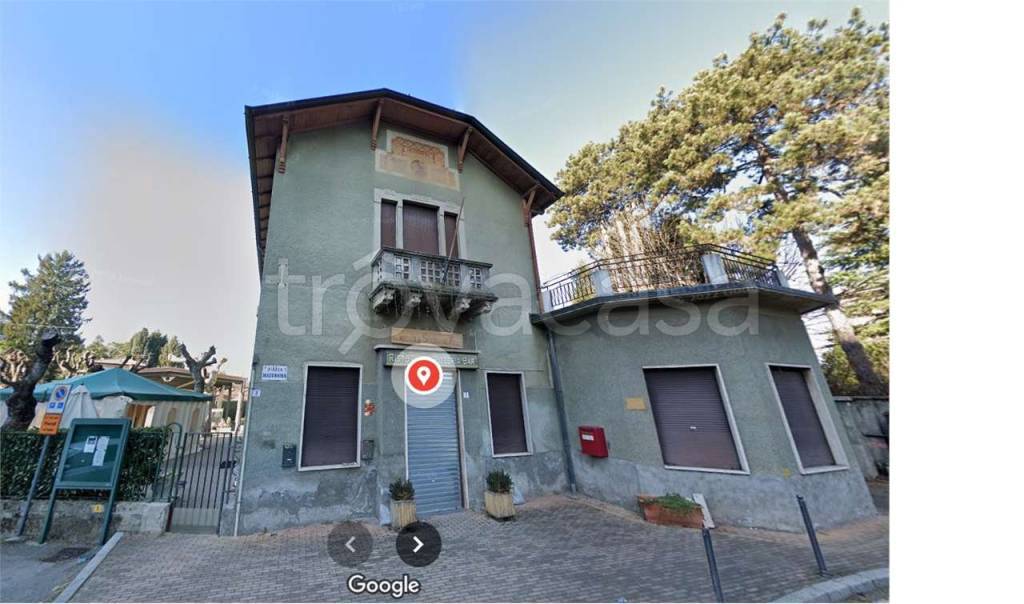 negozio in vendita a Solbiate Arno