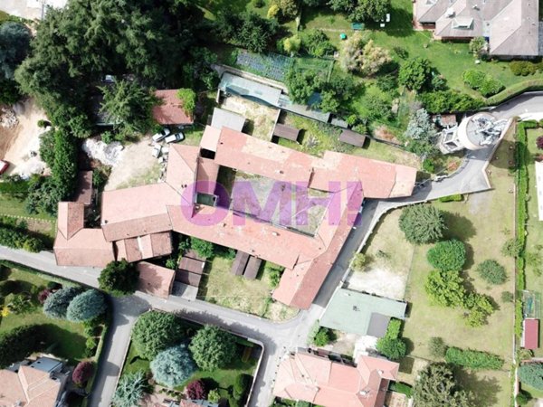 villa in vendita a Solbiate Arno