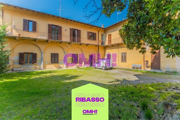 appartamento in vendita a Solbiate Arno