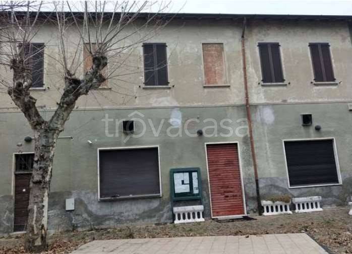 negozio in vendita a Solbiate Arno