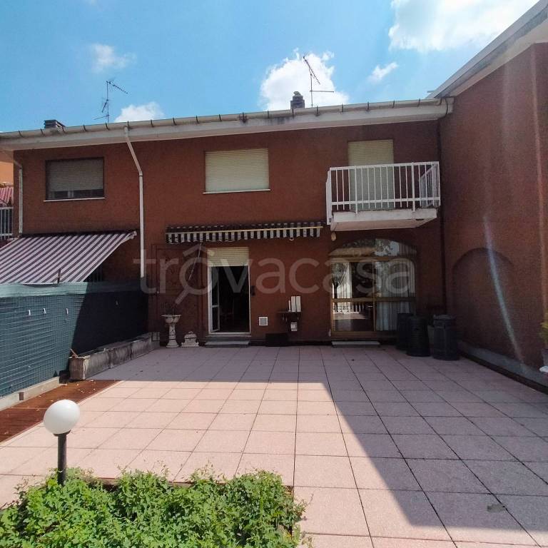 appartamento in vendita a Solbiate Arno