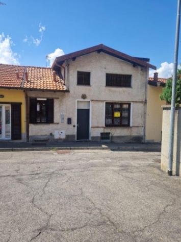 casa indipendente in vendita a Solbiate Arno