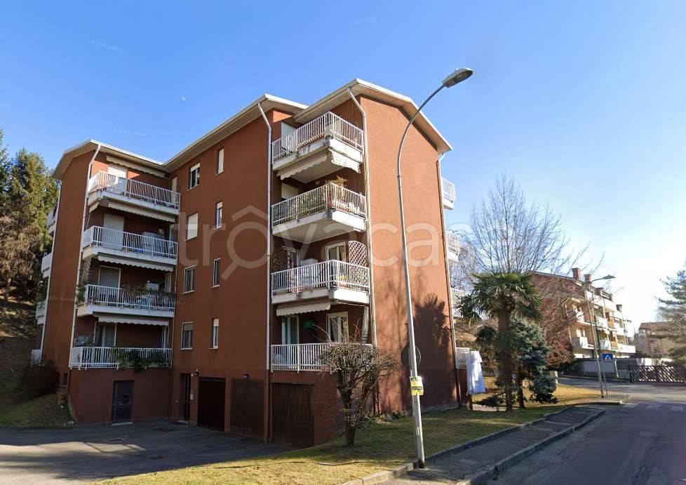 appartamento in vendita a Solbiate Arno