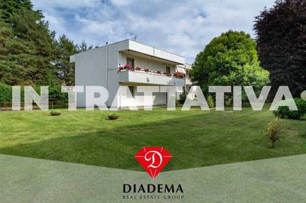 casa indipendente in vendita a Solbiate Arno