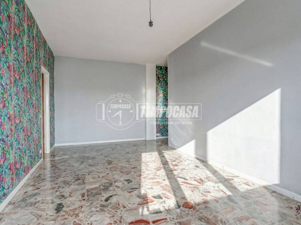 appartamento in vendita a Solbiate Arno