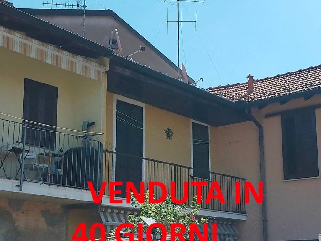 appartamento in vendita a Solbiate Arno