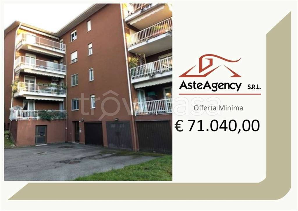 appartamento in vendita a Solbiate Arno