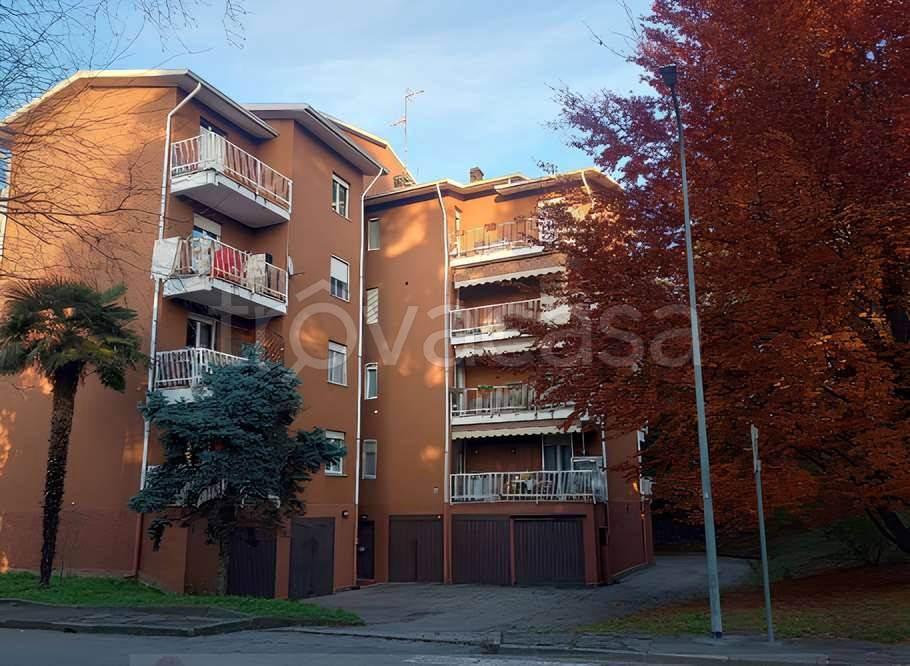 appartamento in vendita a Solbiate Arno