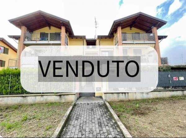 appartamento in vendita a Solbiate Arno