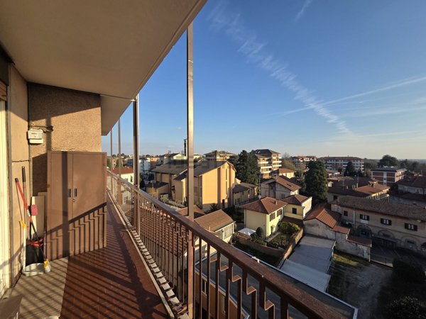 appartamento in vendita a Solbiate Arno