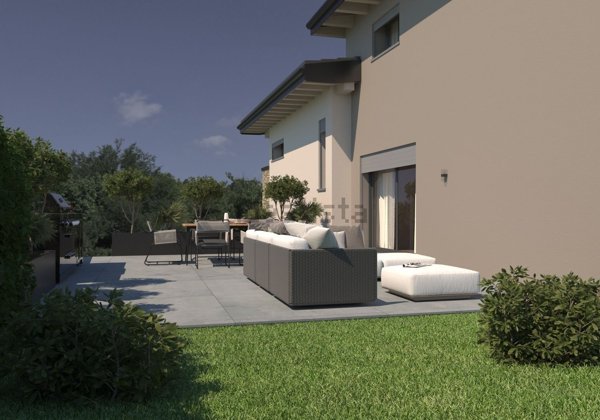 casa indipendente in vendita a Solbiate Arno
