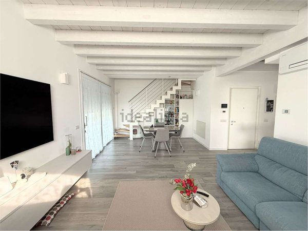 appartamento in vendita a Solbiate Arno