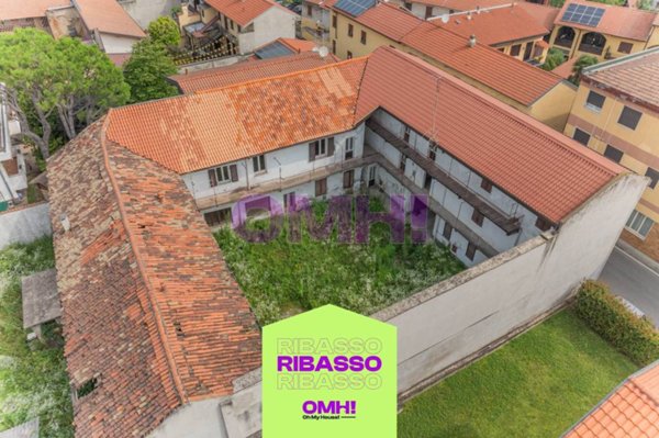 negozio in vendita a Solbiate Olona