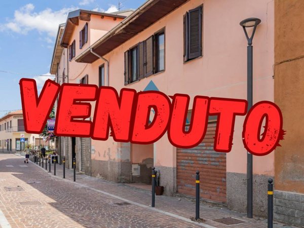 appartamento in vendita a Solbiate Olona