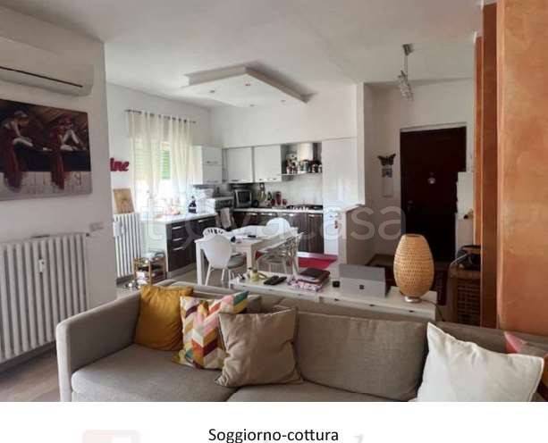 appartamento in vendita a Solbiate Olona