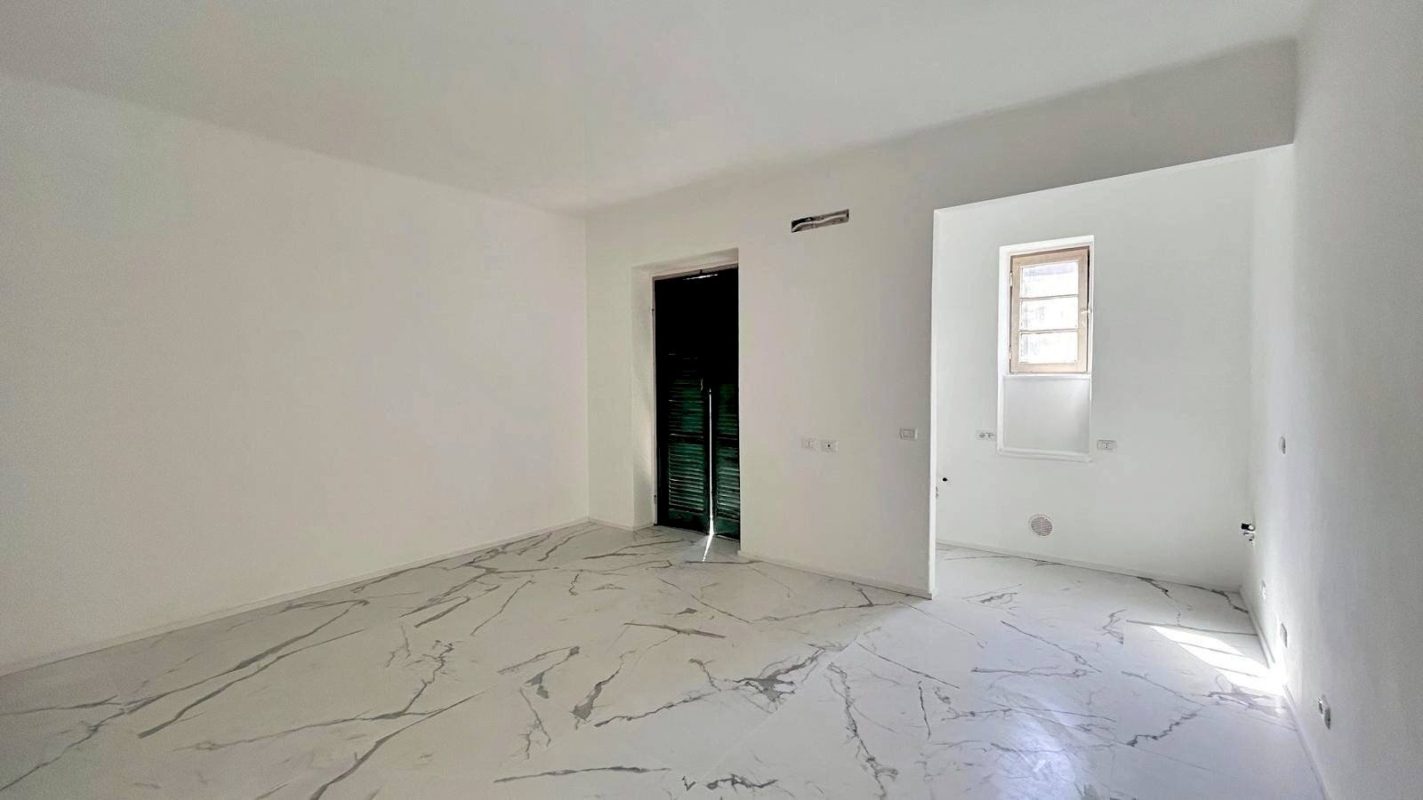 appartamento in vendita a Solbiate Olona