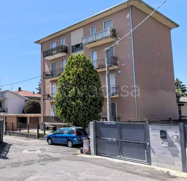 appartamento in vendita a Solbiate Olona