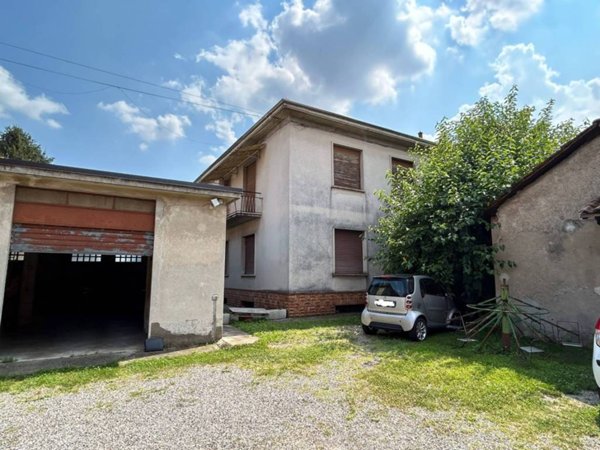 casa indipendente in vendita a Solbiate Olona