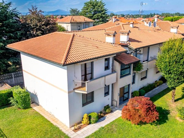 appartamento in vendita a Solbiate Olona