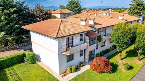 appartamento in vendita a Solbiate Olona