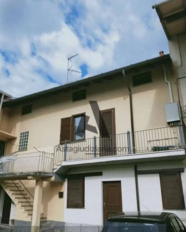appartamento in vendita a Solbiate Olona