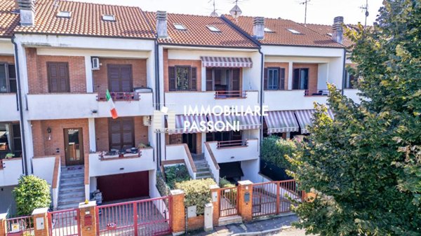 casa indipendente in vendita a Solbiate Olona