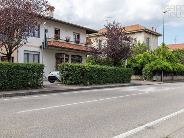 appartamento in vendita a Solbiate Olona
