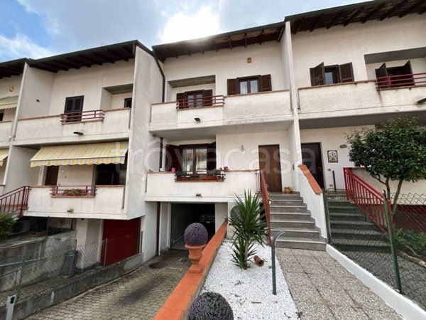 casa indipendente in vendita a Solbiate Olona
