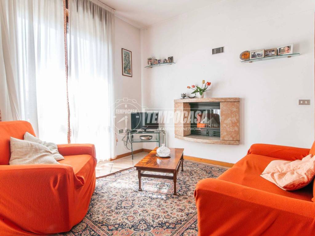 appartamento in vendita a Solbiate Olona