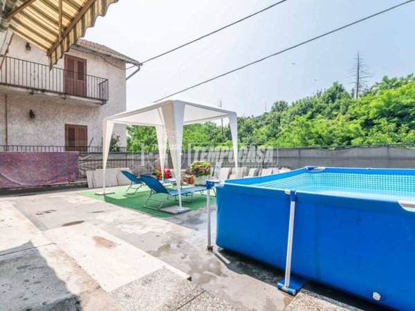 casa indipendente in vendita a Solbiate Olona