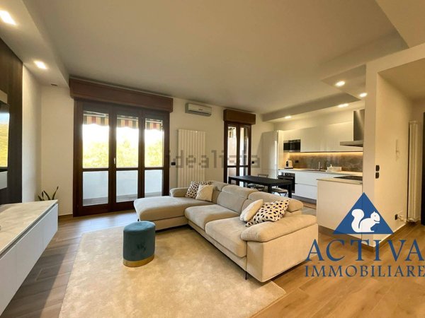 appartamento in vendita a Solbiate Olona