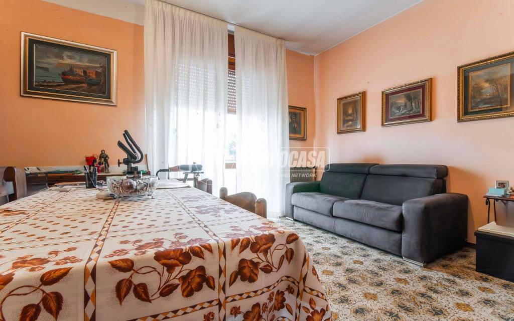 appartamento in vendita a Solbiate Olona