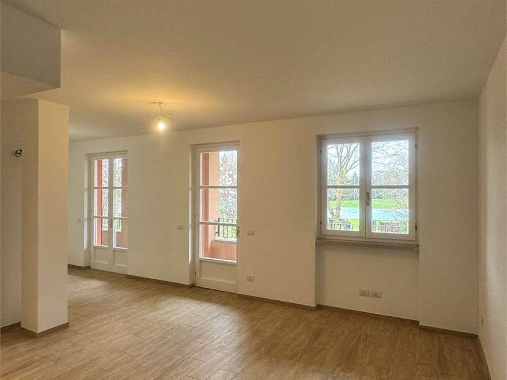 appartamento in vendita a Solbiate Olona