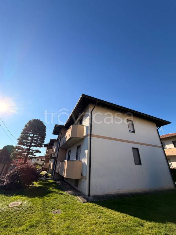 appartamento in vendita a Solbiate Olona