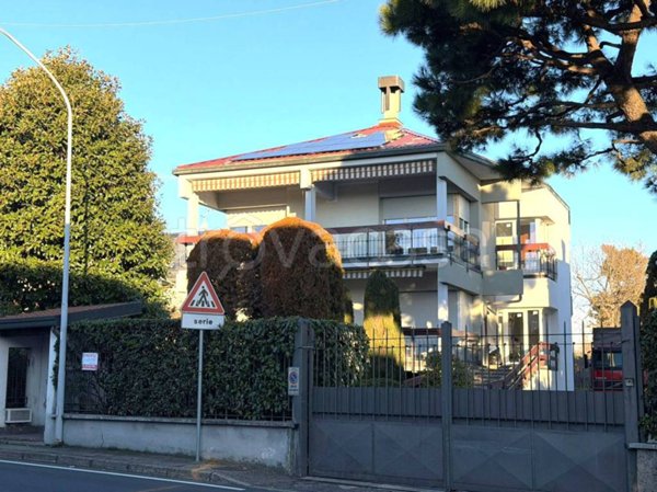 appartamento in vendita a Solbiate Olona