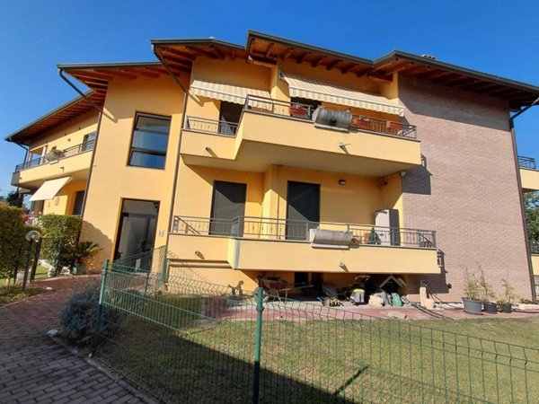 appartamento in vendita a Solbiate Olona
