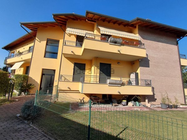 appartamento in vendita a Solbiate Olona