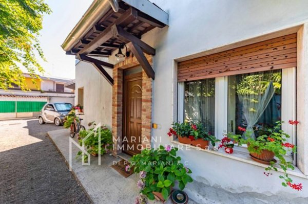 casa indipendente in vendita a Solbiate Olona