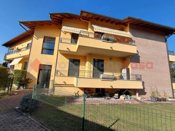 appartamento in vendita a Solbiate Olona