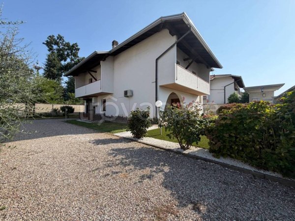 casa indipendente in vendita a Solbiate Olona