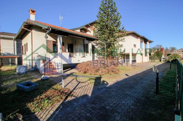 casa indipendente in vendita a Somma Lombardo