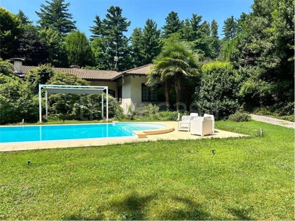 casa indipendente in vendita a Somma Lombardo