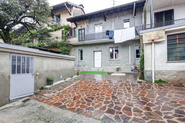 casa indipendente in vendita a Somma Lombardo