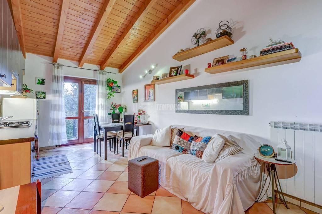 appartamento in vendita a Somma Lombardo