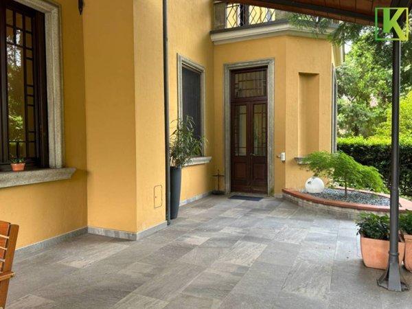 casa indipendente in vendita a Somma Lombardo