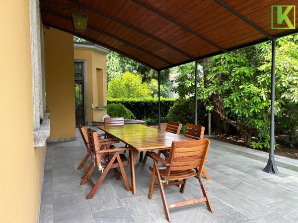 casa indipendente in vendita a Somma Lombardo