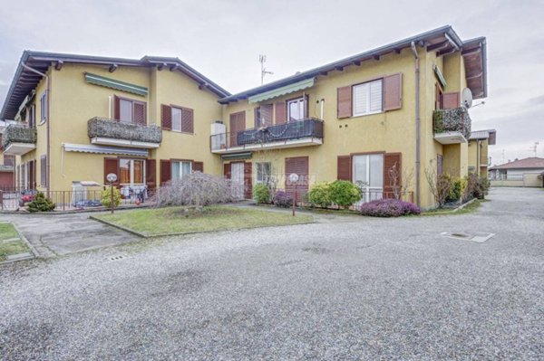 appartamento in vendita a Somma Lombardo