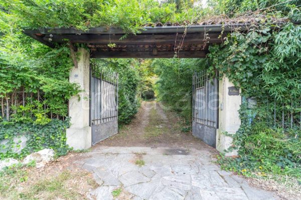 casa indipendente in vendita a Somma Lombardo