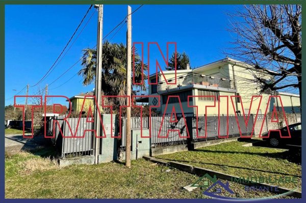 casa indipendente in vendita a Somma Lombardo
