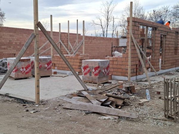 casa indipendente in vendita a Somma Lombardo